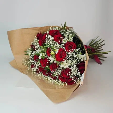 Buquê 24 Rosas Vermelhas Importadas